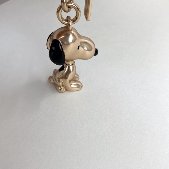 Coach Snoopy bag charm keychain NWT! Peanuts - Picture 9 of 12